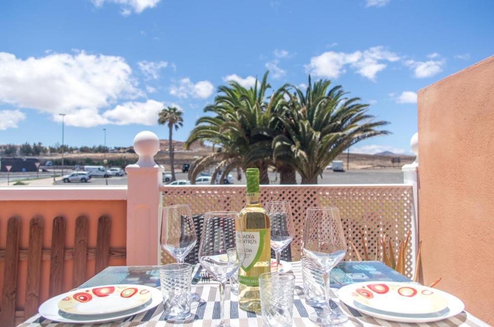 Exotic And Sunny Esmeralda Caleta De Fuste Bagian luar foto